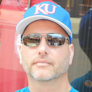 Meet your Posher, Larry